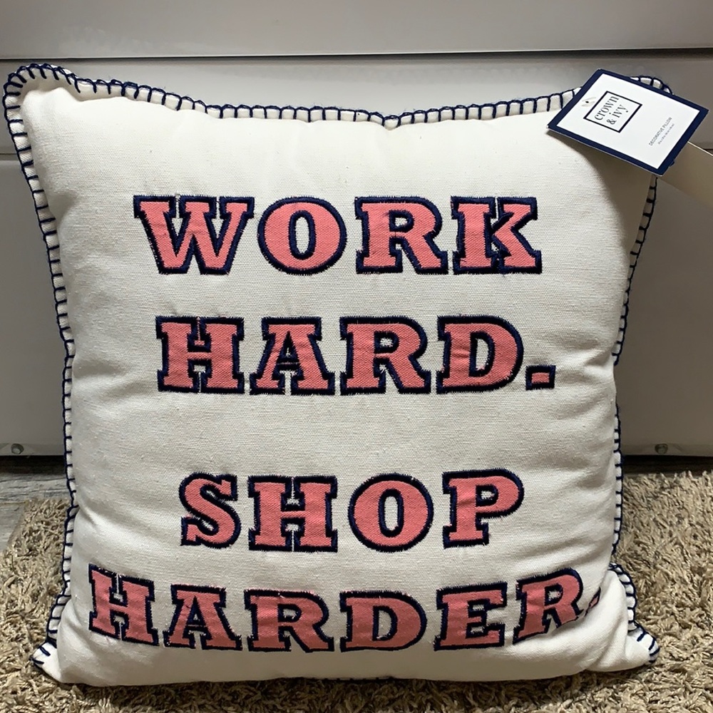 NWT Crown & ivy pillow